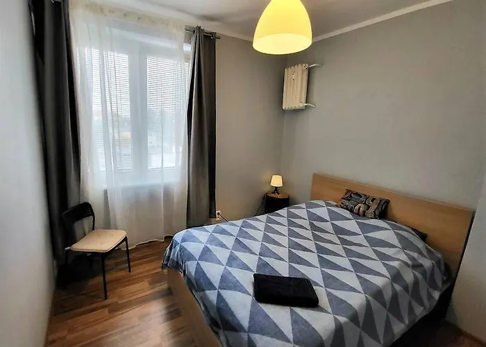 Apartment Ogrody * Wi-fi * Jezyce * 3 Km Center *