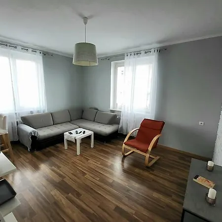 Apartment Ogrody * Wi-fi * Jezyce * 3 Km Center