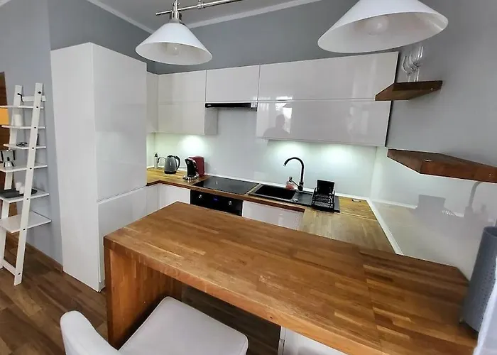 Apartamento Ogrody * Wi-fi * Jezyce * 3 Km Center Poznań